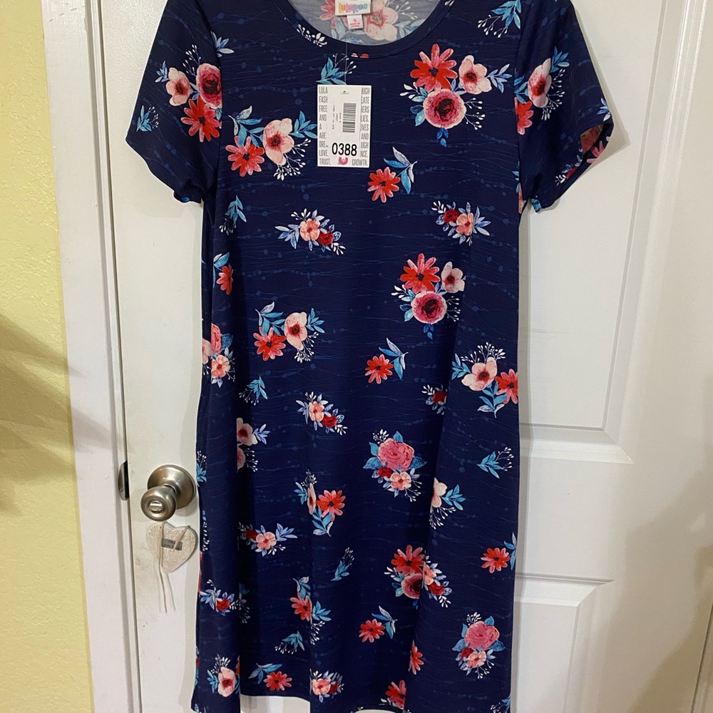 NWT-Floral JesseLularoe